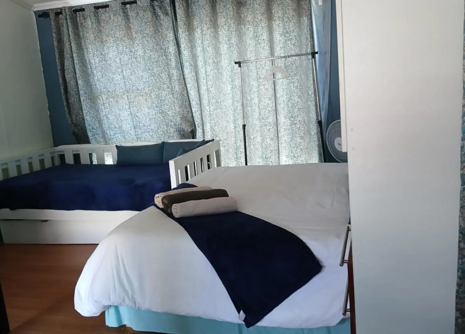 Stay At Gabby'S- No Loadshedding Kapstadt 0*,